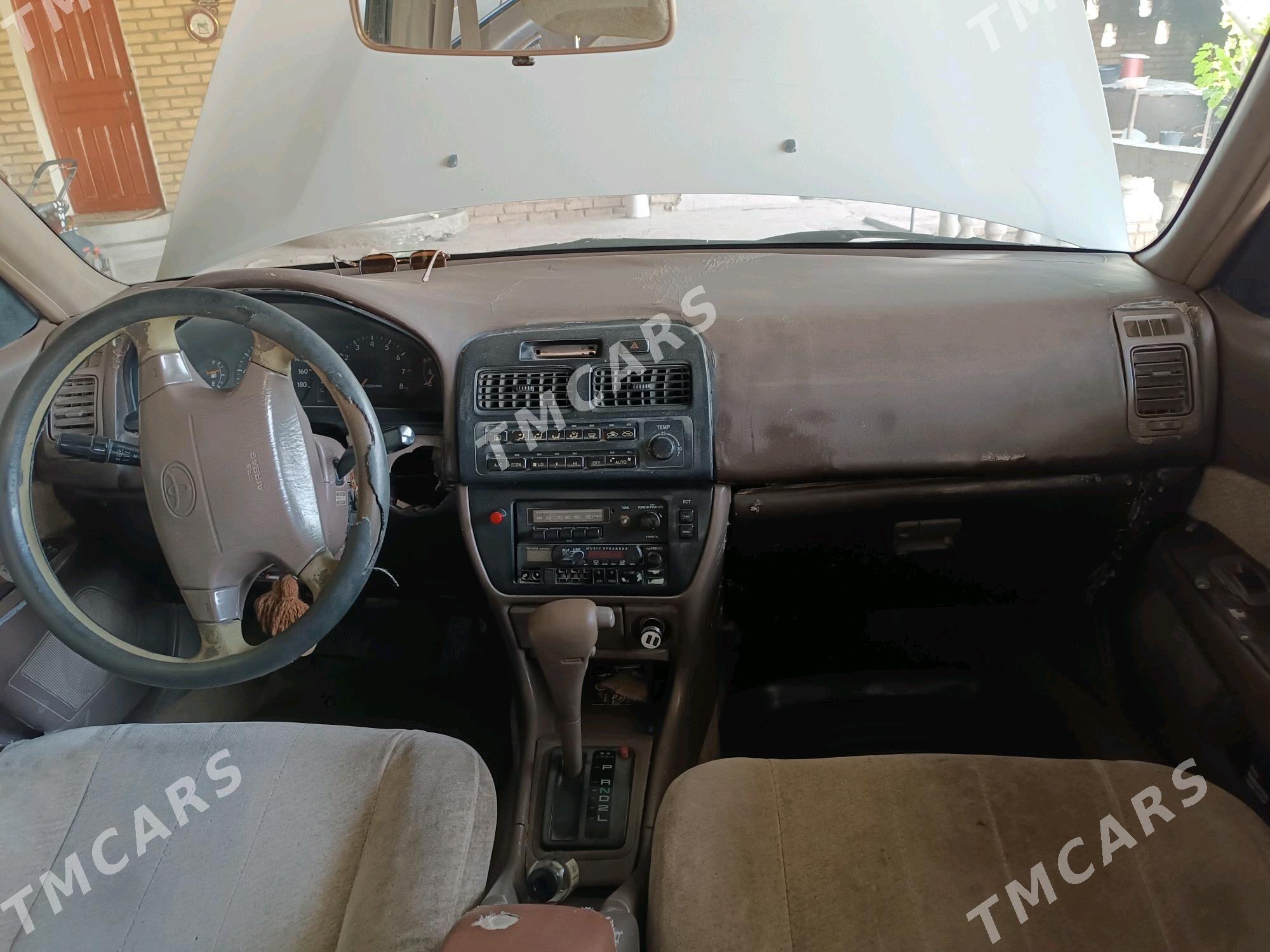 Toyota Camry 1995 - 42 000 TMT - Саят - img 5