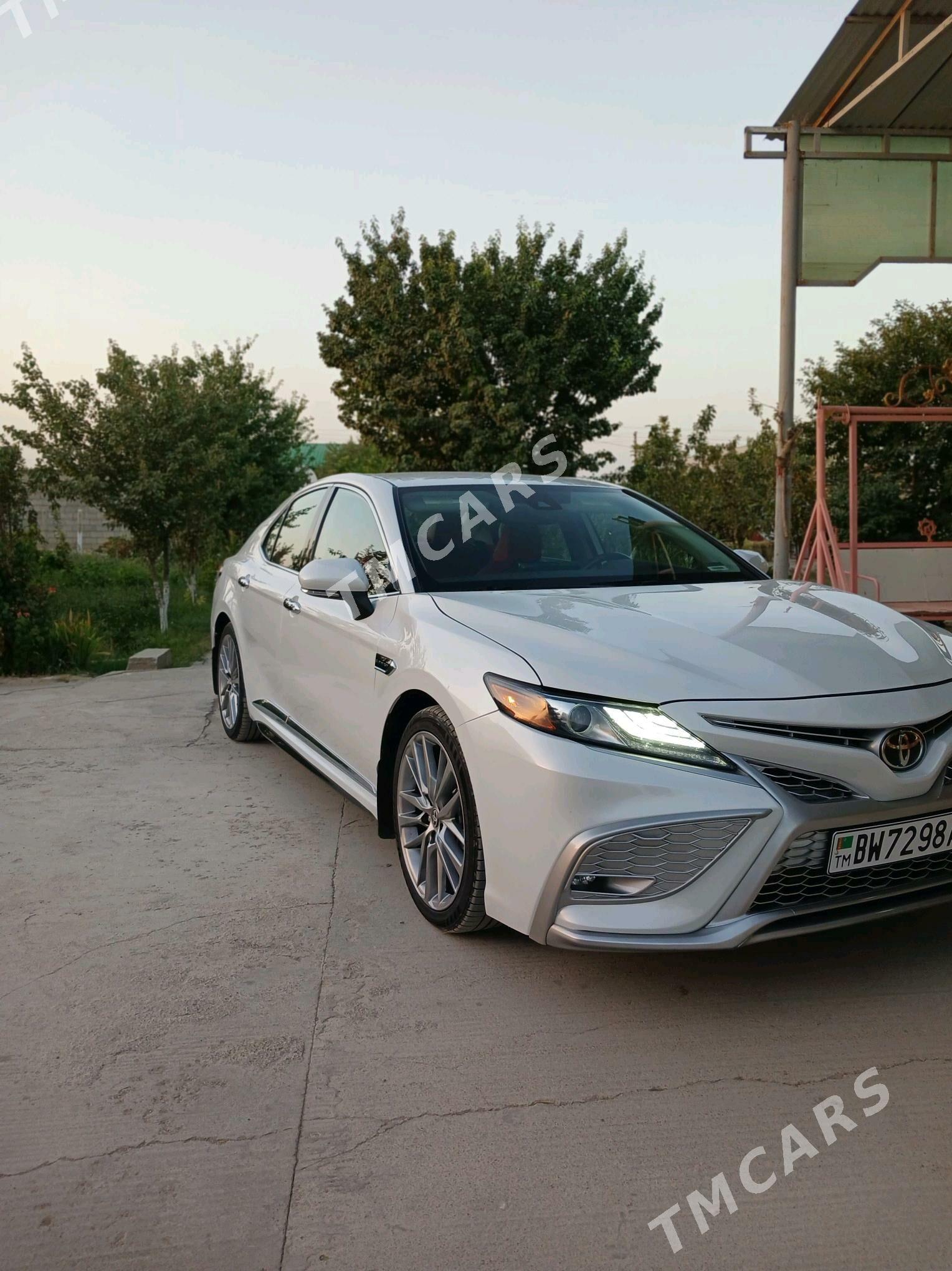 Toyota Camry 2021 - 340 000 TMT - Ак-Бугдайский этрап - img 2