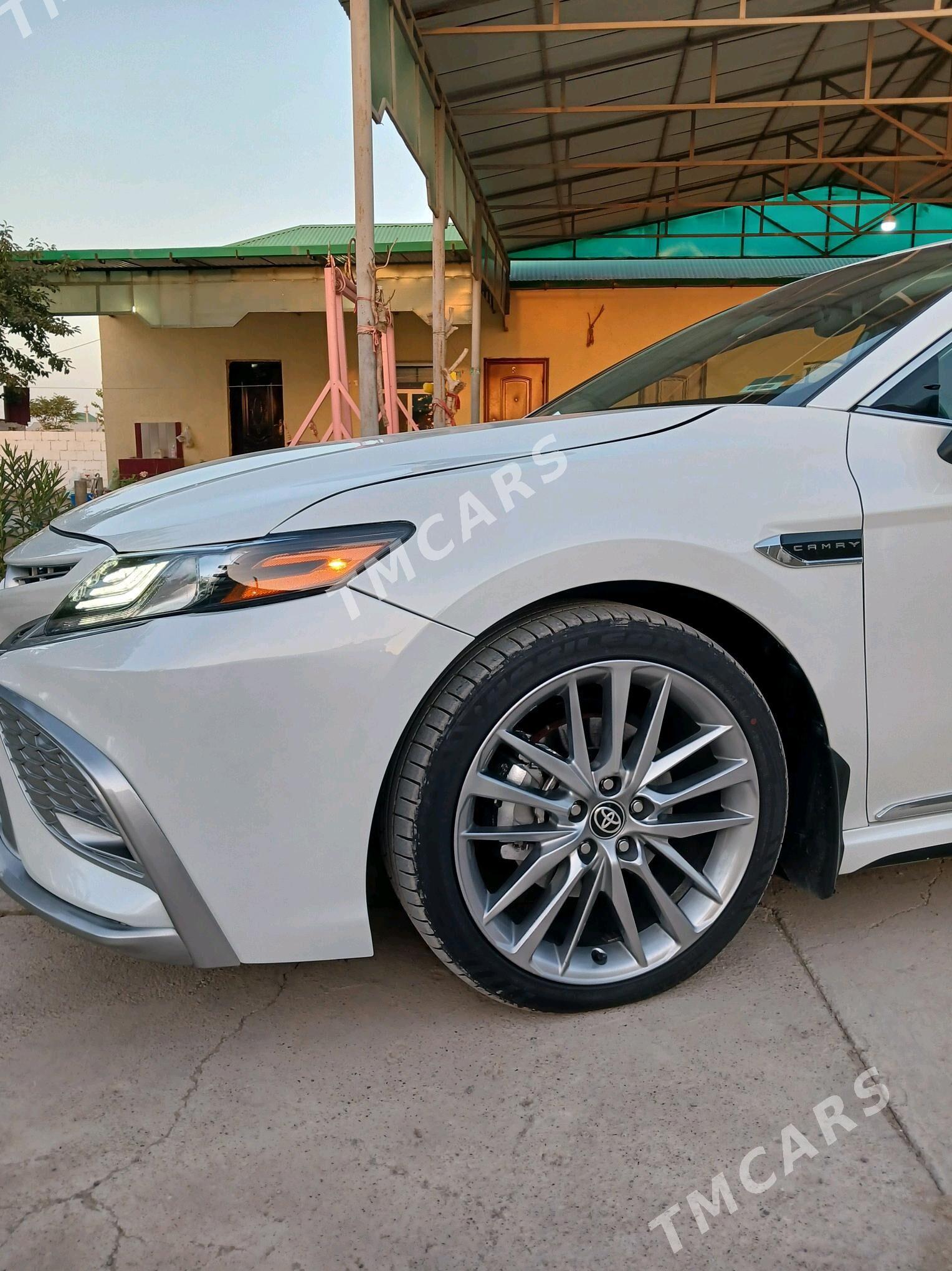 Toyota Camry 2021 - 340 000 TMT - Ак-Бугдайский этрап - img 3