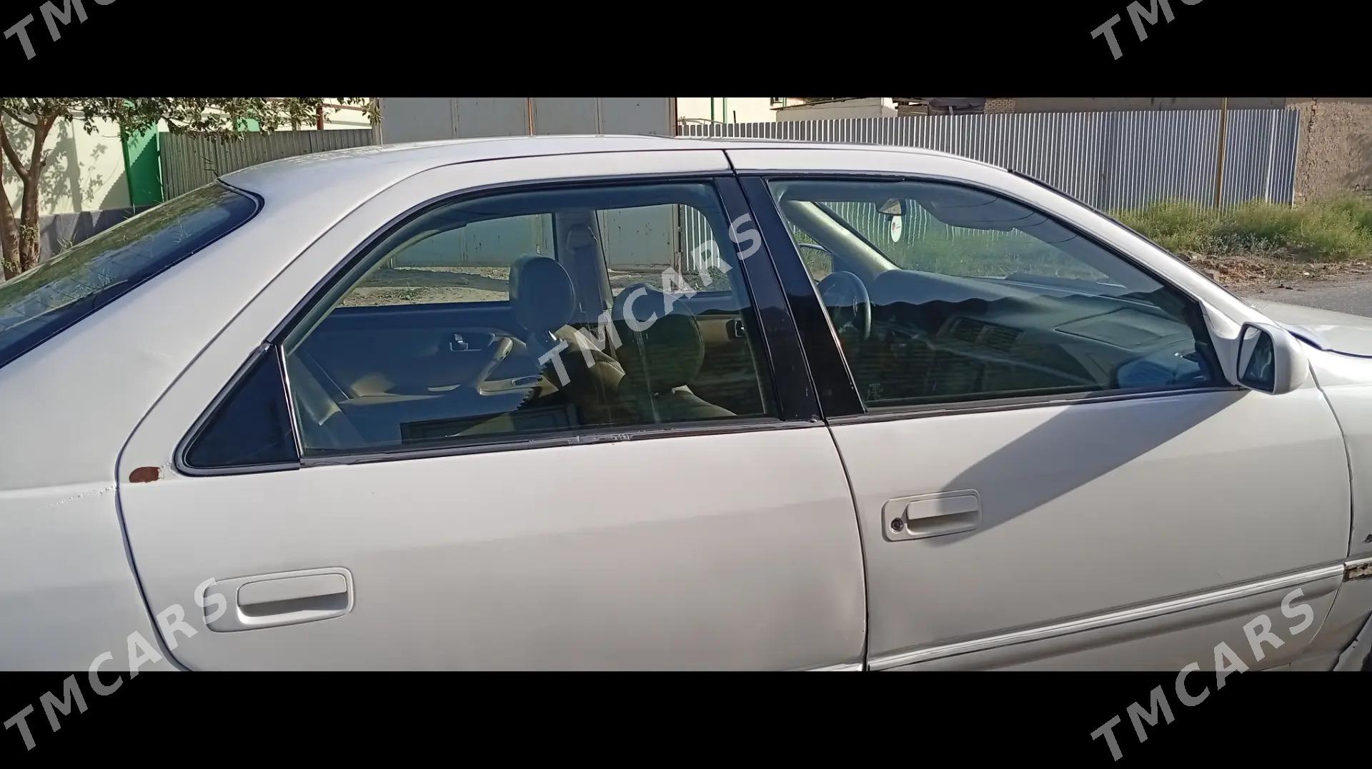 Toyota Camry 1999 - 140 000 TMT - Мары - img 3