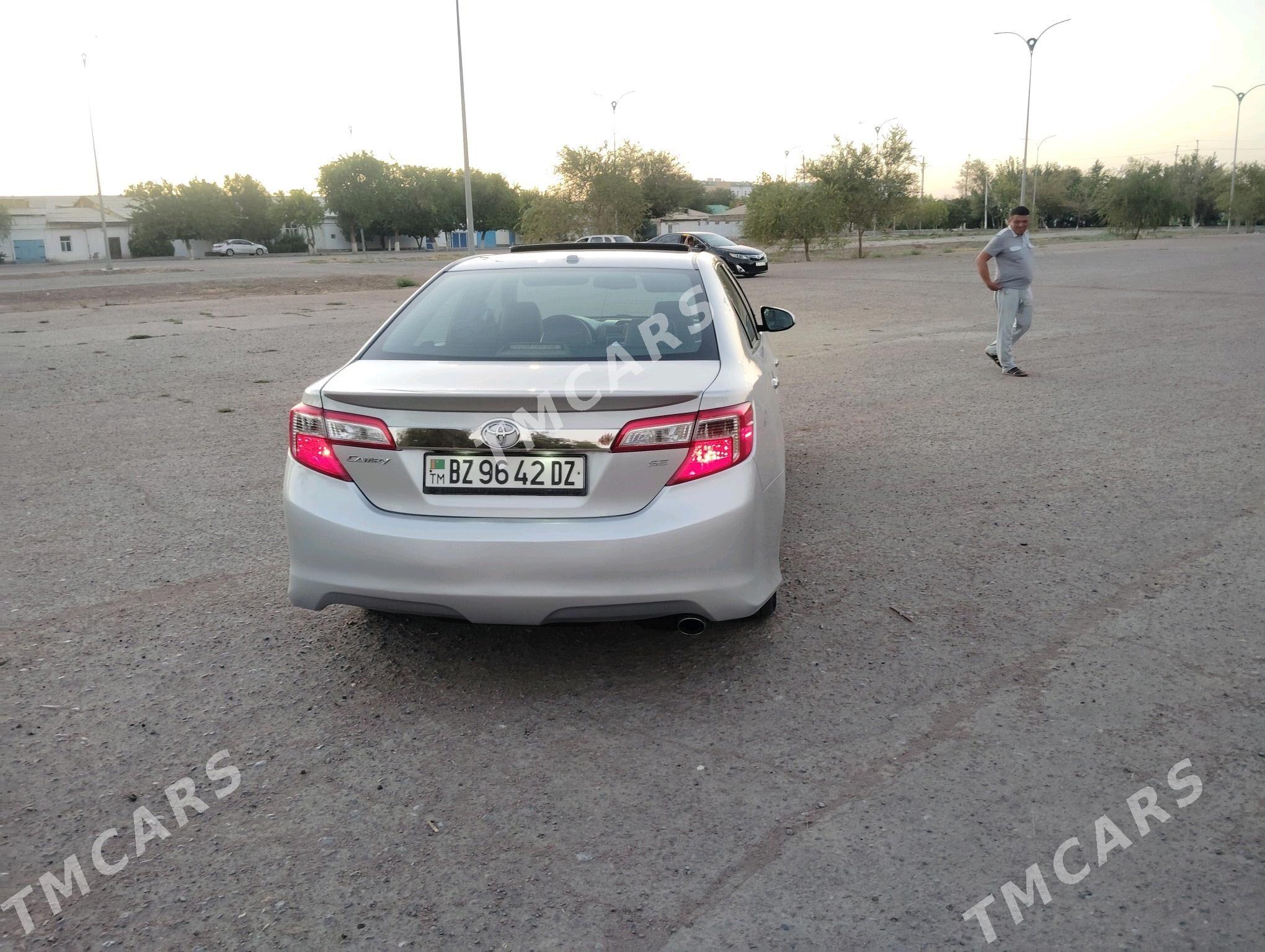 Toyota Camry 2012 - 230 000 TMT - Daşoguz - img 2