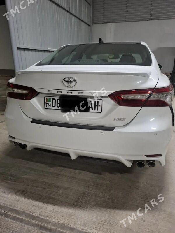 Toyota Camry 2018 - 381 000 TMT - Гёкдепе - img 2
