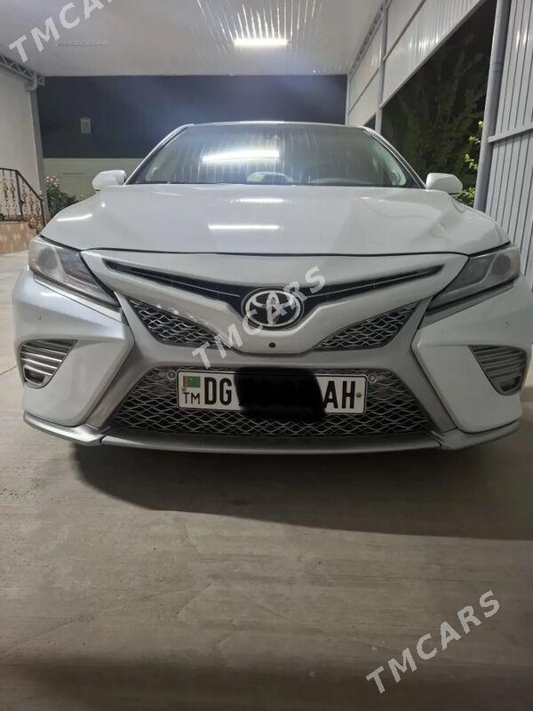 Toyota Camry 2018 - 381 000 TMT - Гёкдепе - img 5