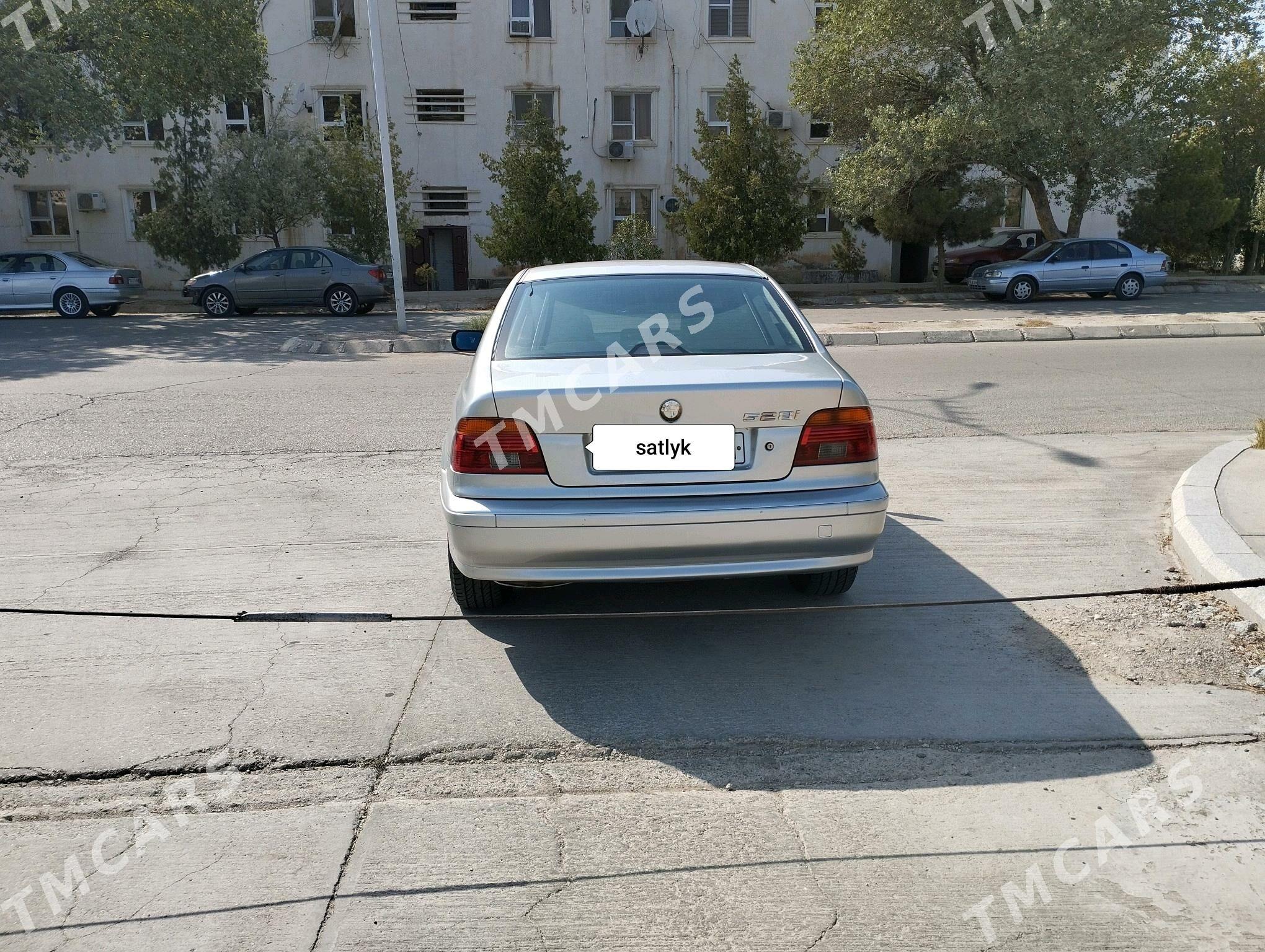 BMW 528 1999 - 115 000 TMT - Balkanabat - img 5