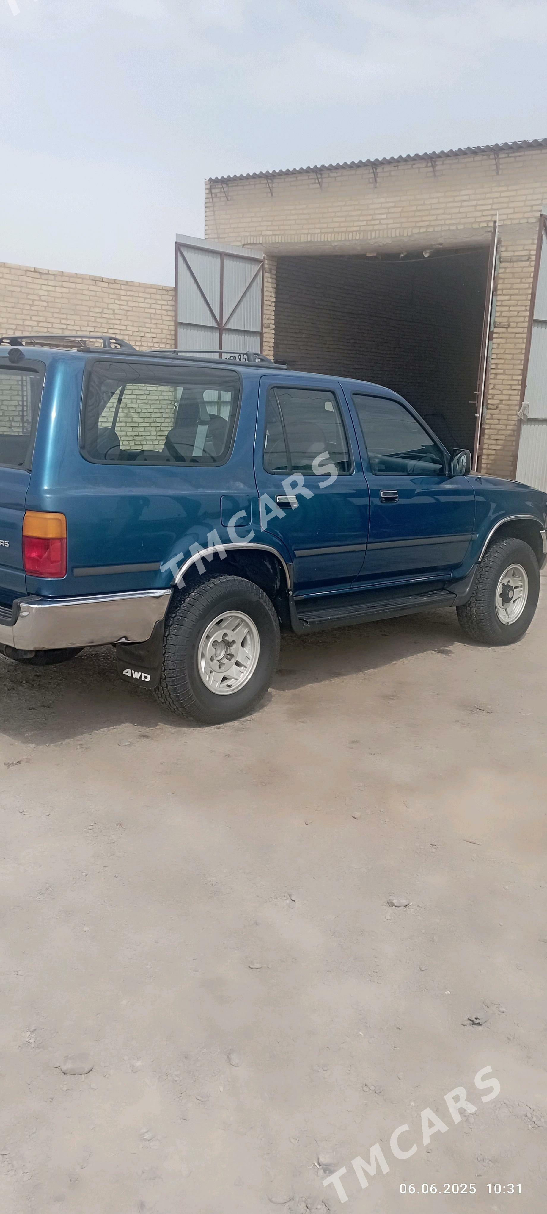 Toyota 4Runner 1993 - 75 000 TMT - Дянев - img 4