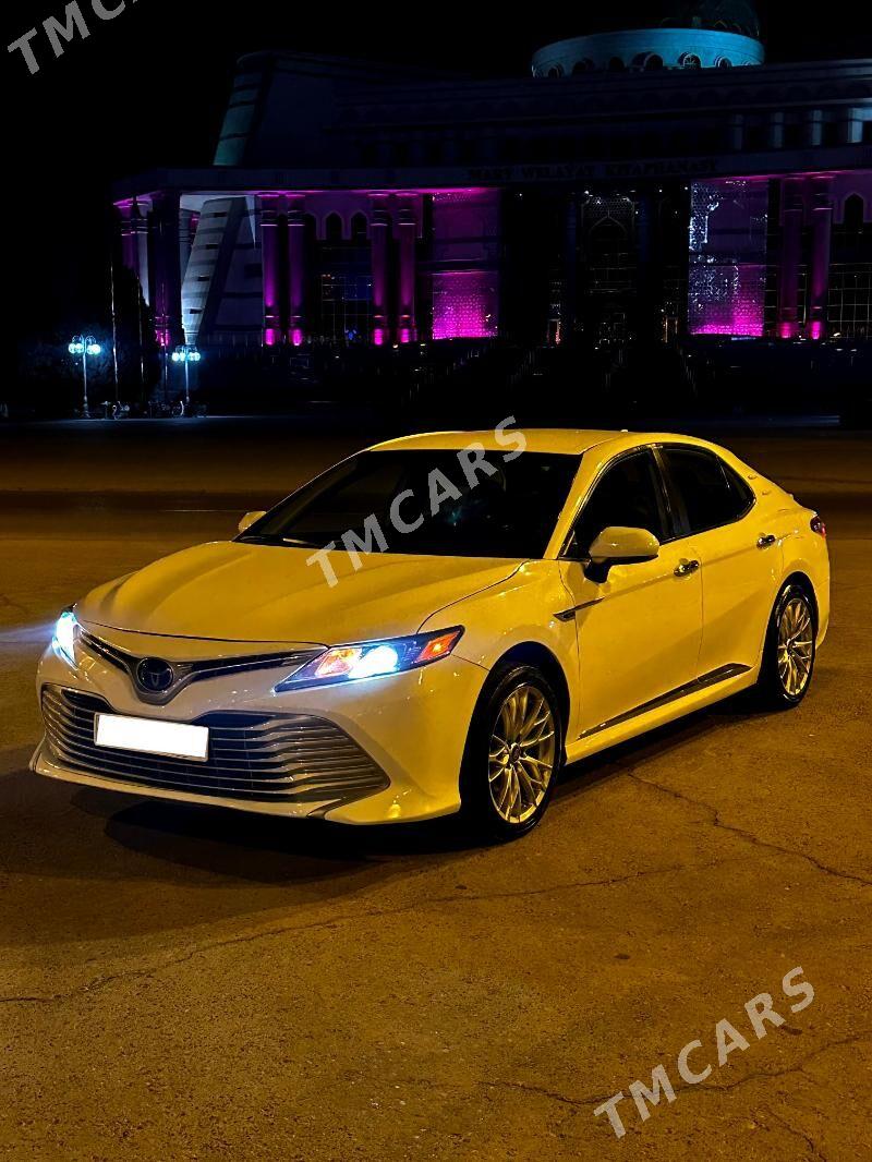 Toyota Camry 2019 - 330 000 TMT - Aşgabat - img 4