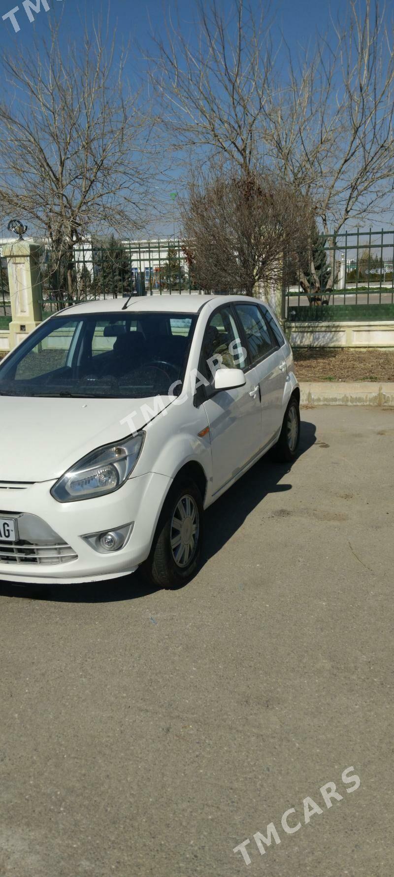 Ford Figo 2011 - 75 000 TMT - Ашхабад - img 4