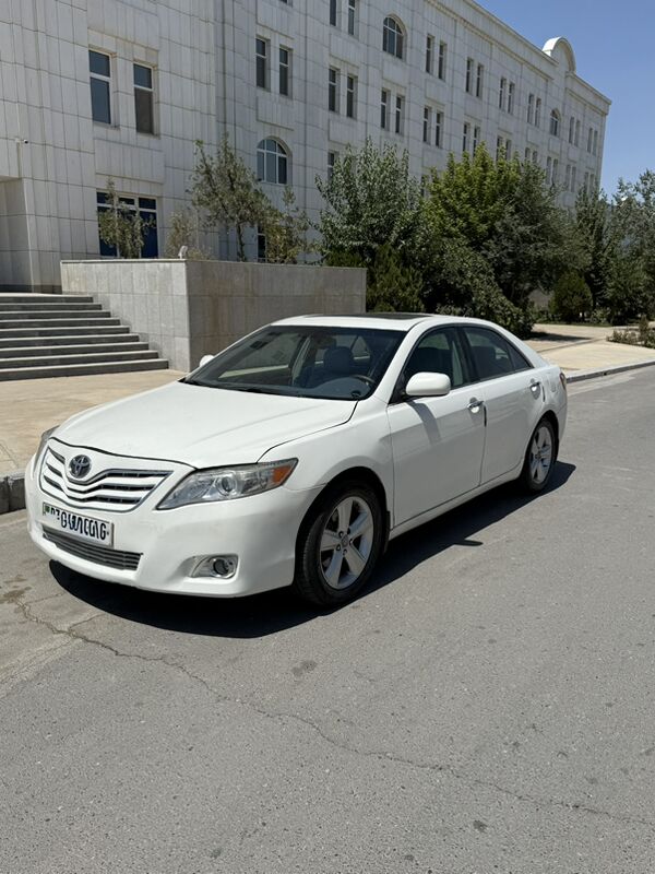 Toyota Camry 2007 - 140 000 TMT - Кëши - img 8