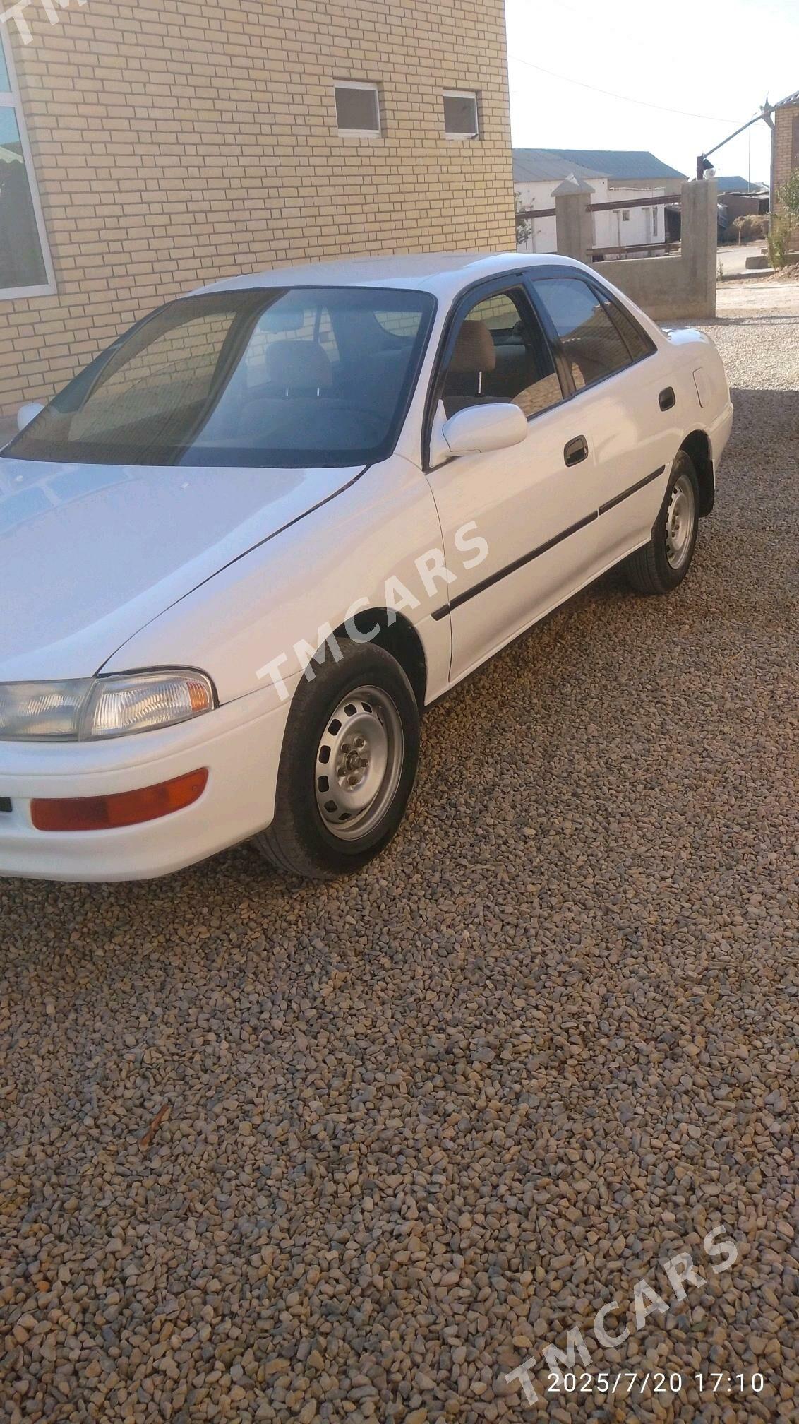 Toyota Carina 1994 - 42 000 TMT - Мургап - img 4