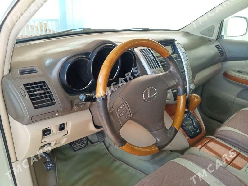 Lexus RX 330 2004 - 240 000 TMT - Болдумсаз - img 3