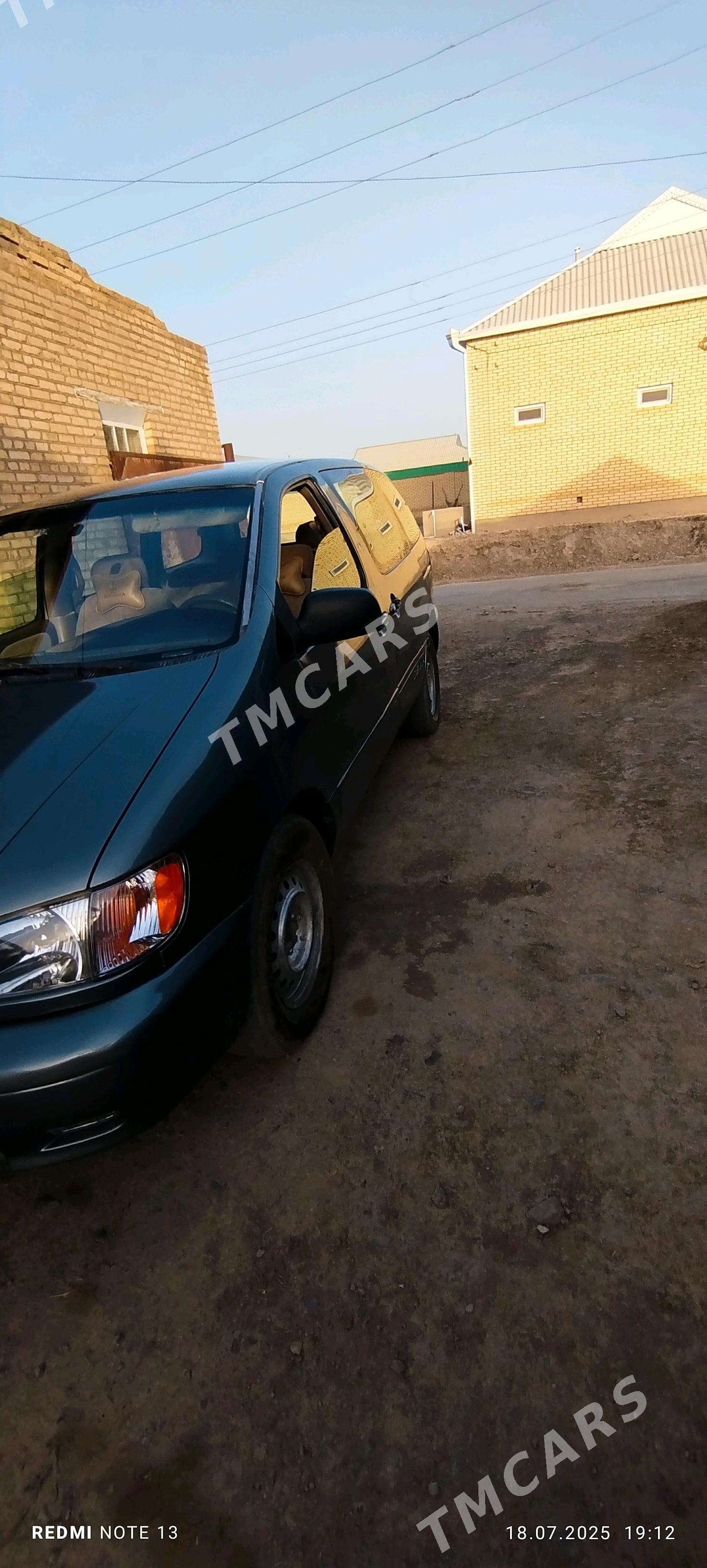 Toyota Sienna 2000 - 115 000 TMT - Mary - img 2
