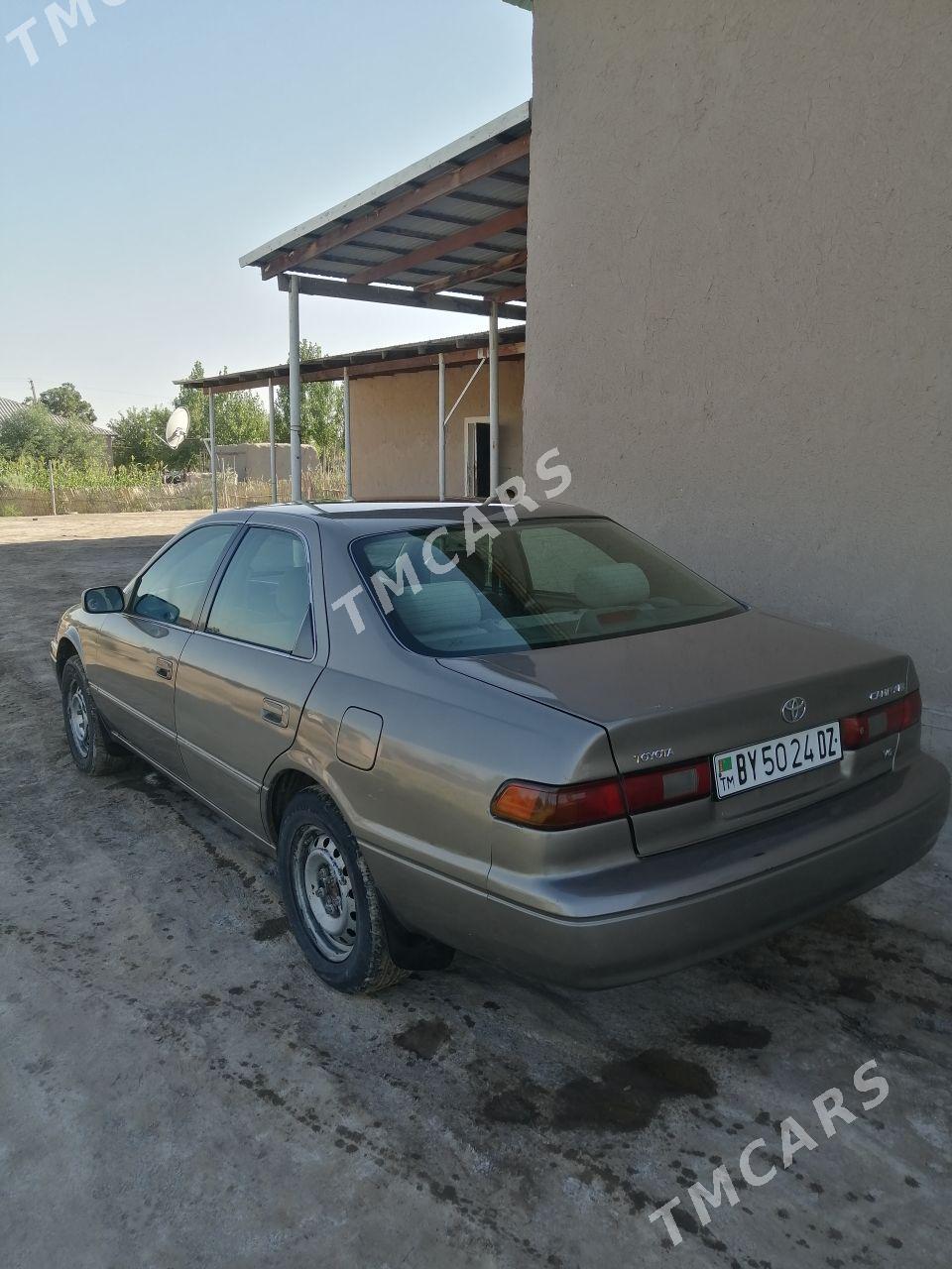 Toyota Camry 1999 - 113 000 TMT - Köneürgenç - img 3