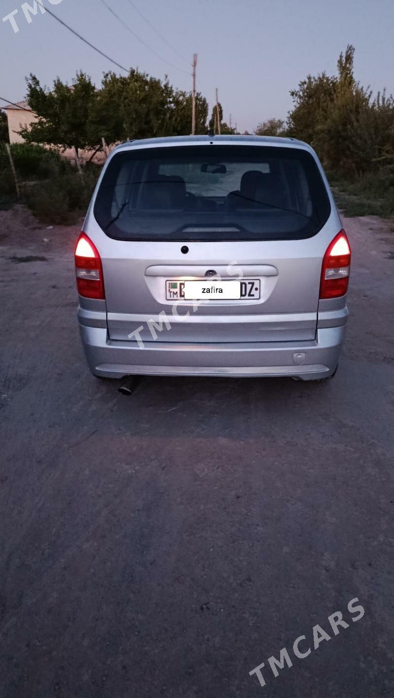 Opel Zafira 2003 - 105 000 TMT - Дашогуз - img 3