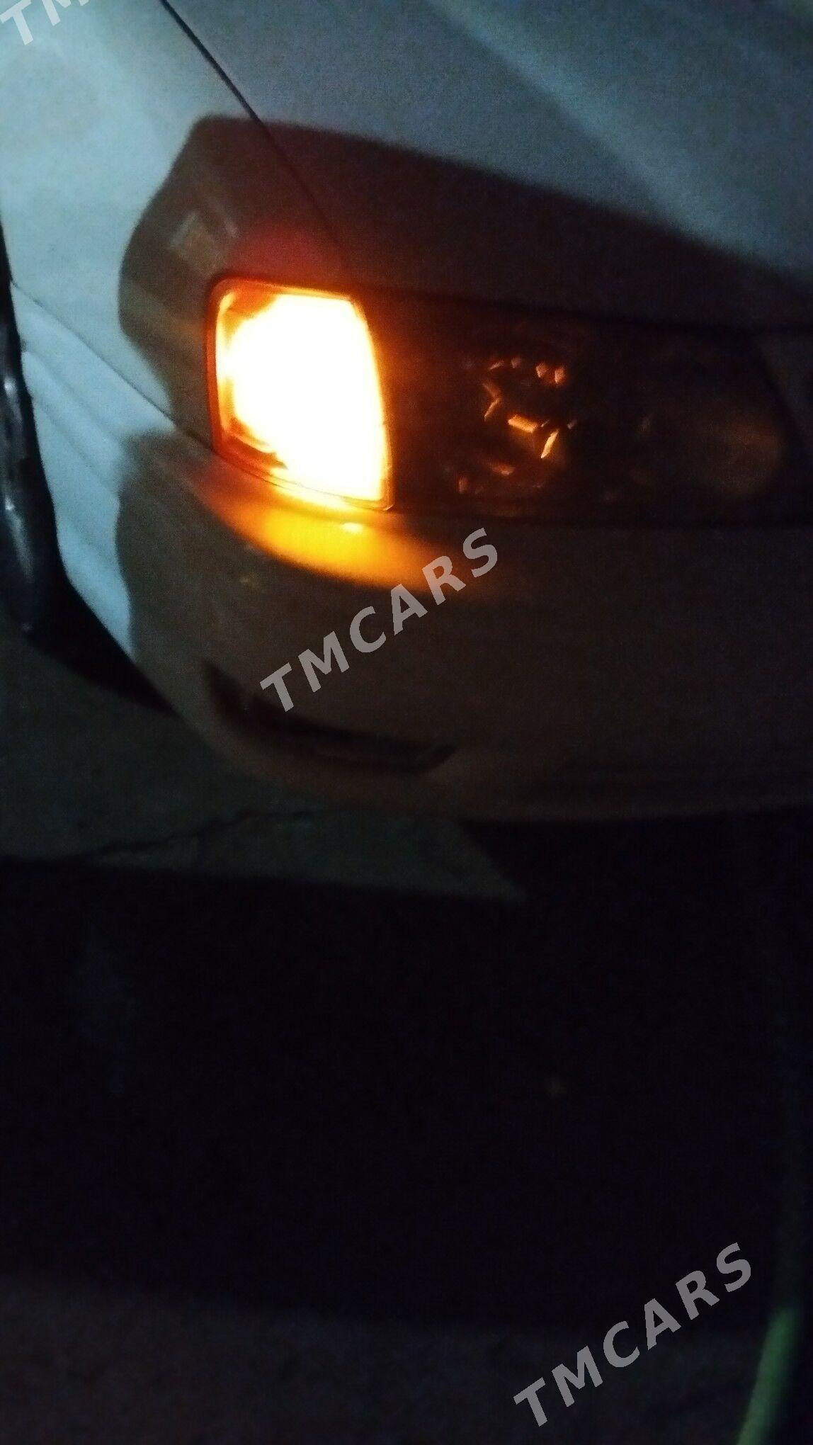 Toyota Avalon 1997 - 110 000 TMT - Кака - img 3