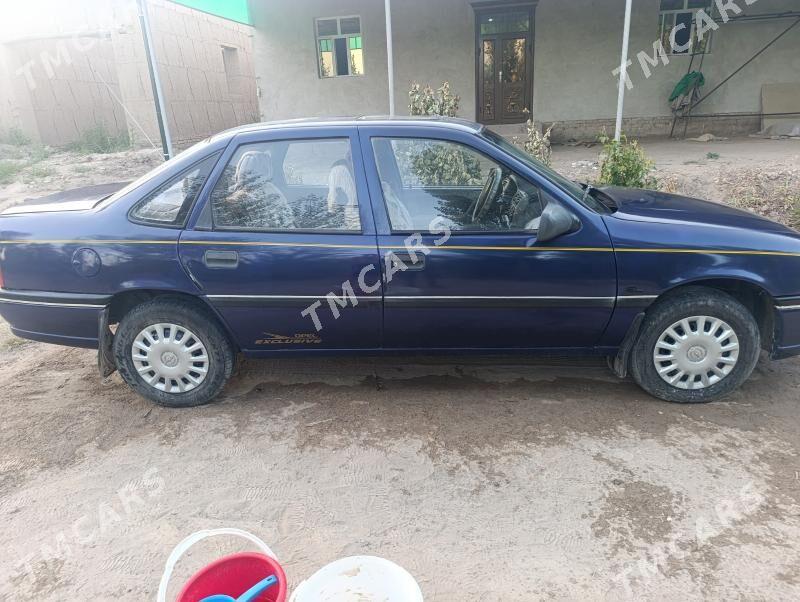 Opel Vectra 1994 - 45 000 TMT - Gubadag - img 3