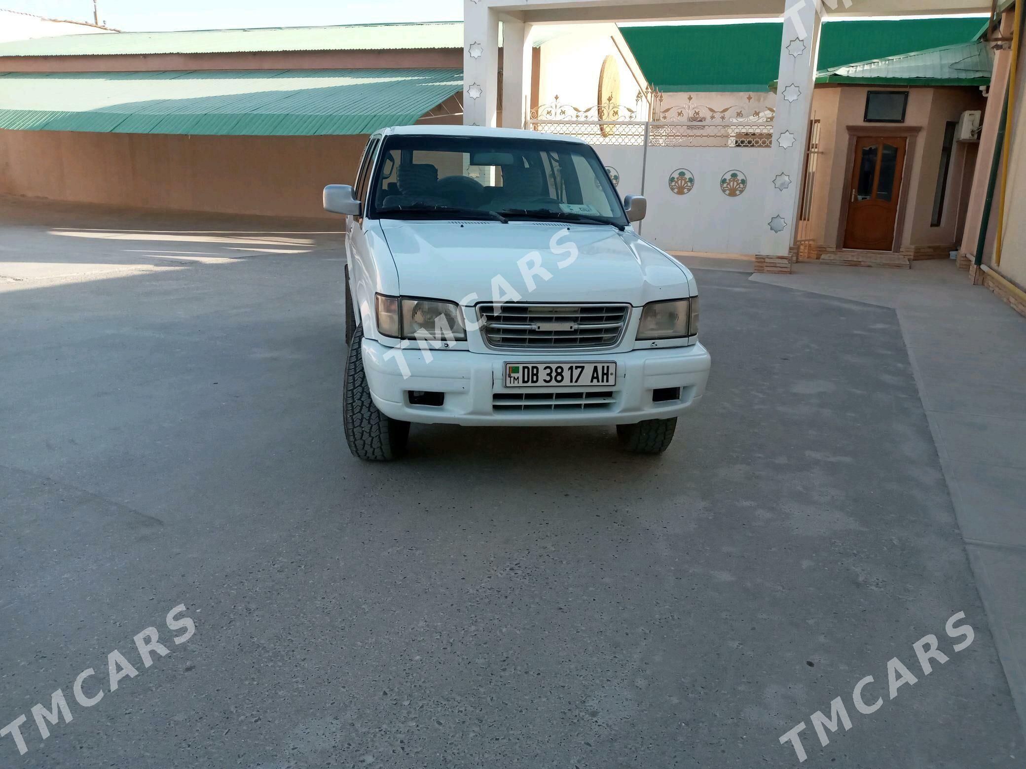 Isuzu Trooper 1999 - 65 000 TMT - Aşgabat - img 3