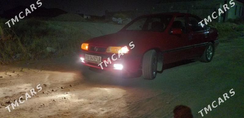 Opel Vectra 1992 - 40 000 TMT - Çärjew - img 2