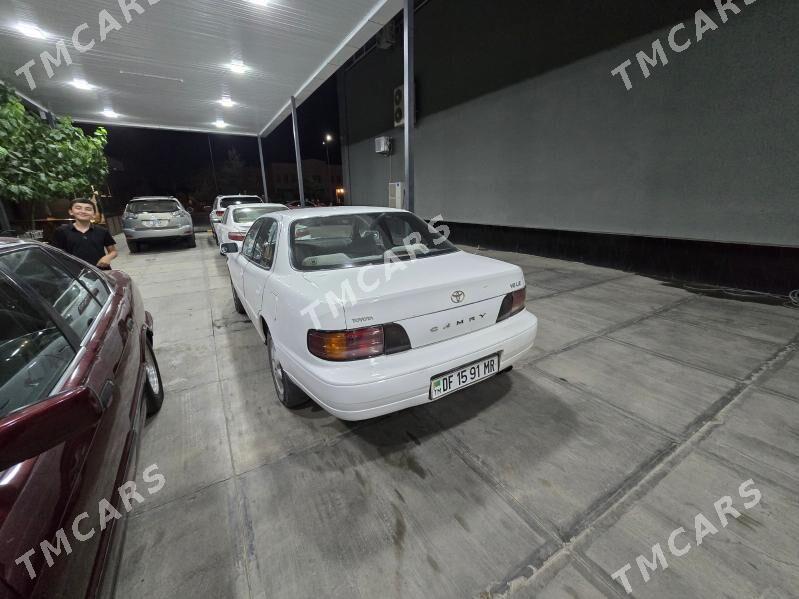 Toyota Camry 1995 - 87 000 TMT - Mary - img 4