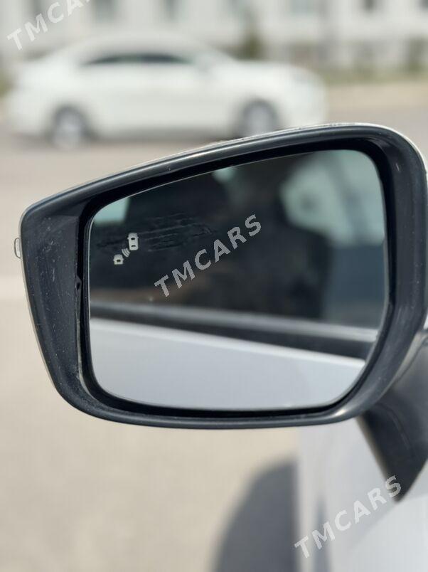 Nissan Versa 2021 - 210 000 TMT - Ашхабад - img 8