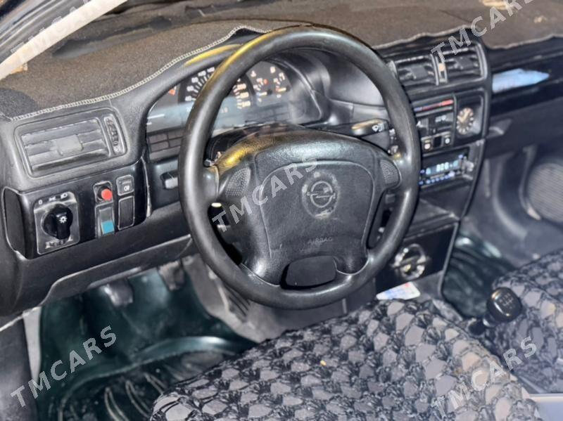 Opel Vectra 1994 - 32 000 TMT - Туркменбаши - img 3