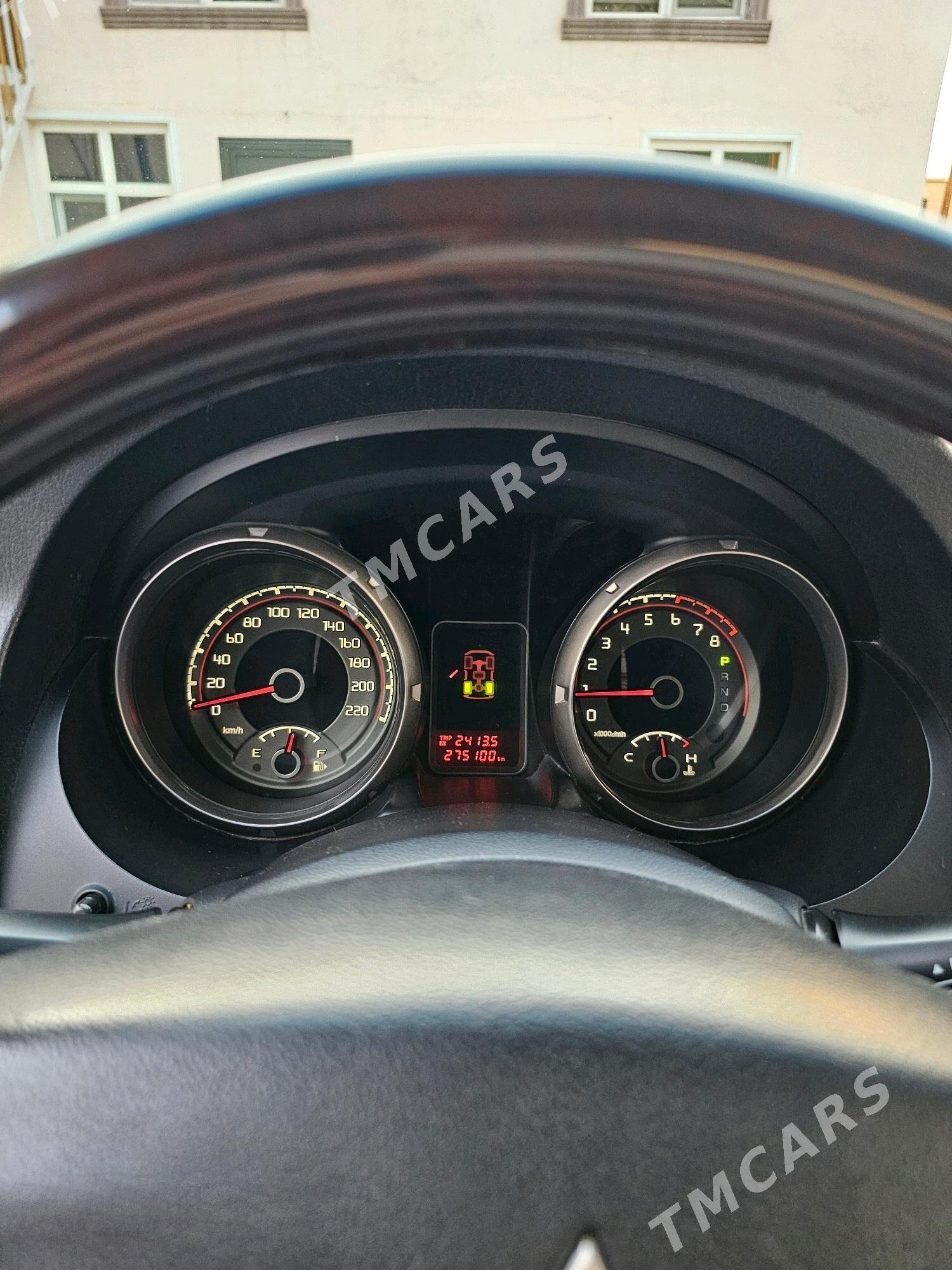 Mitsubishi Pajero 2014 - 320 000 TMT - Ашхабад - img 10