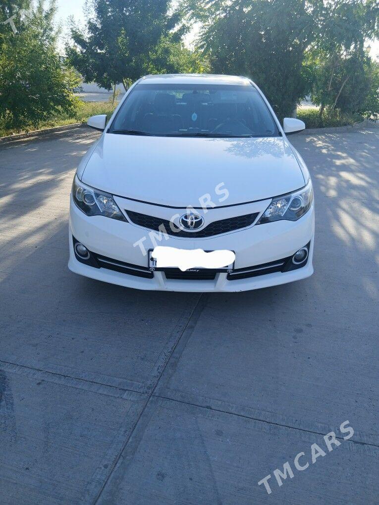 Toyota Camry 2012 - 220 000 TMT - Daşoguz - img 3