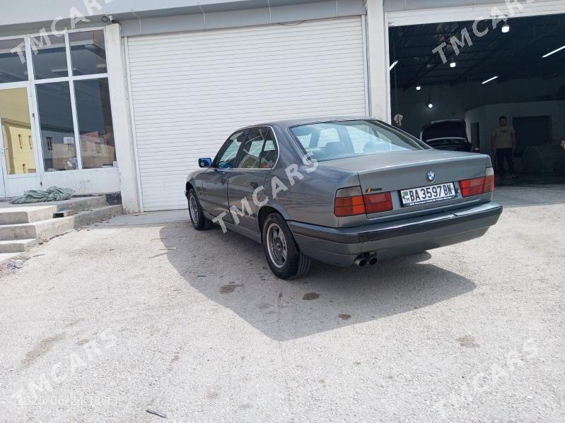 BMW 535 1989 - 40 000 TMT - Balkanabat - img 3