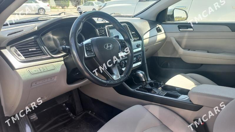Hyundai Sonata 2018 - 225 000 TMT - Халач - img 3
