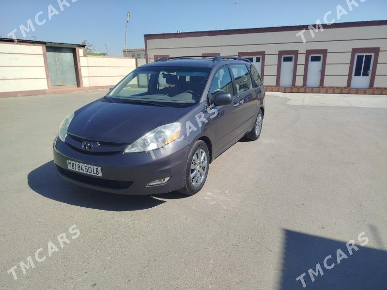 Toyota Sienna 2008 - 230 000 TMT - Туркменабат - img 4