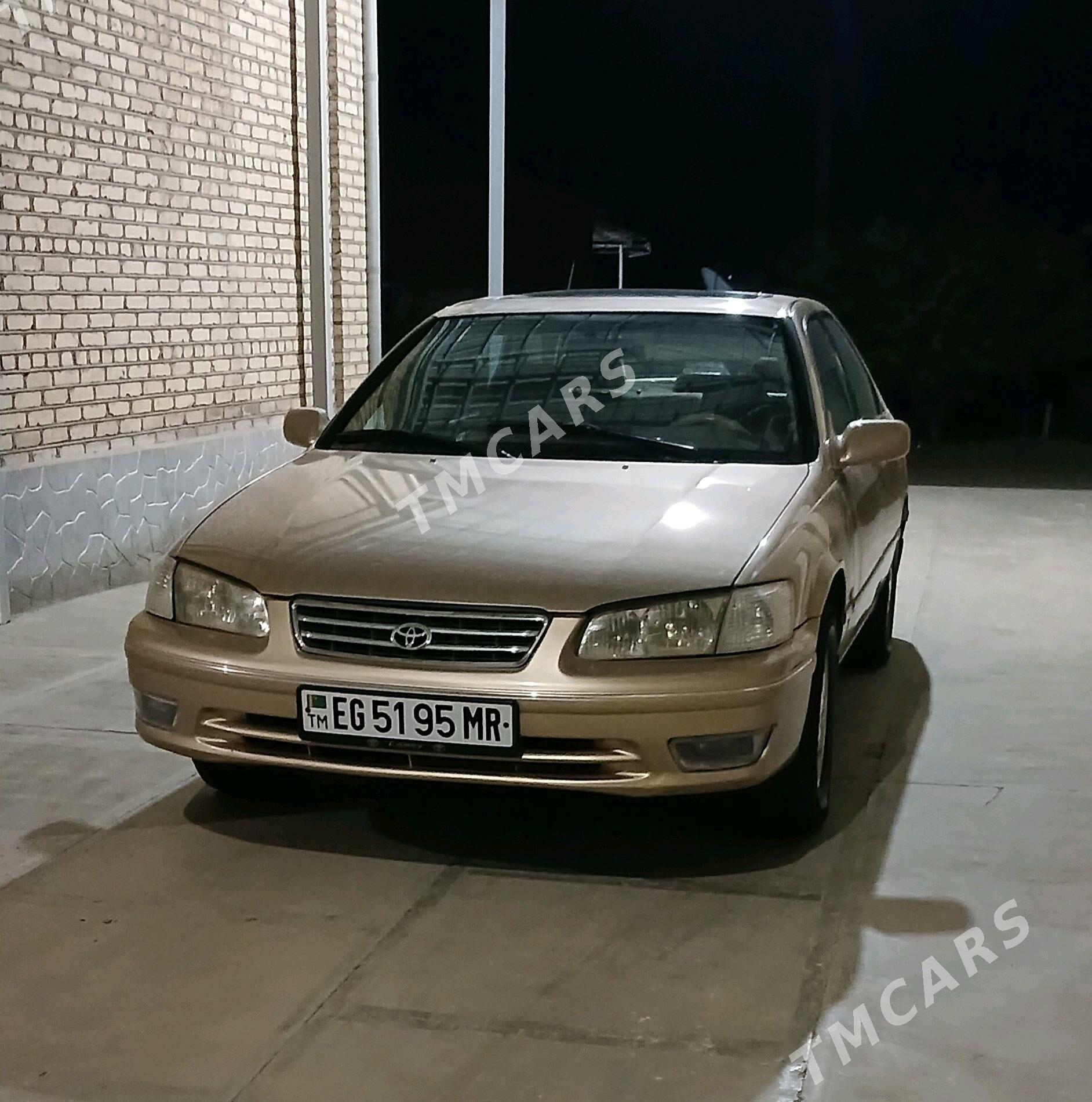 Toyota Camry 1999 - 130 000 TMT - Мары - img 3