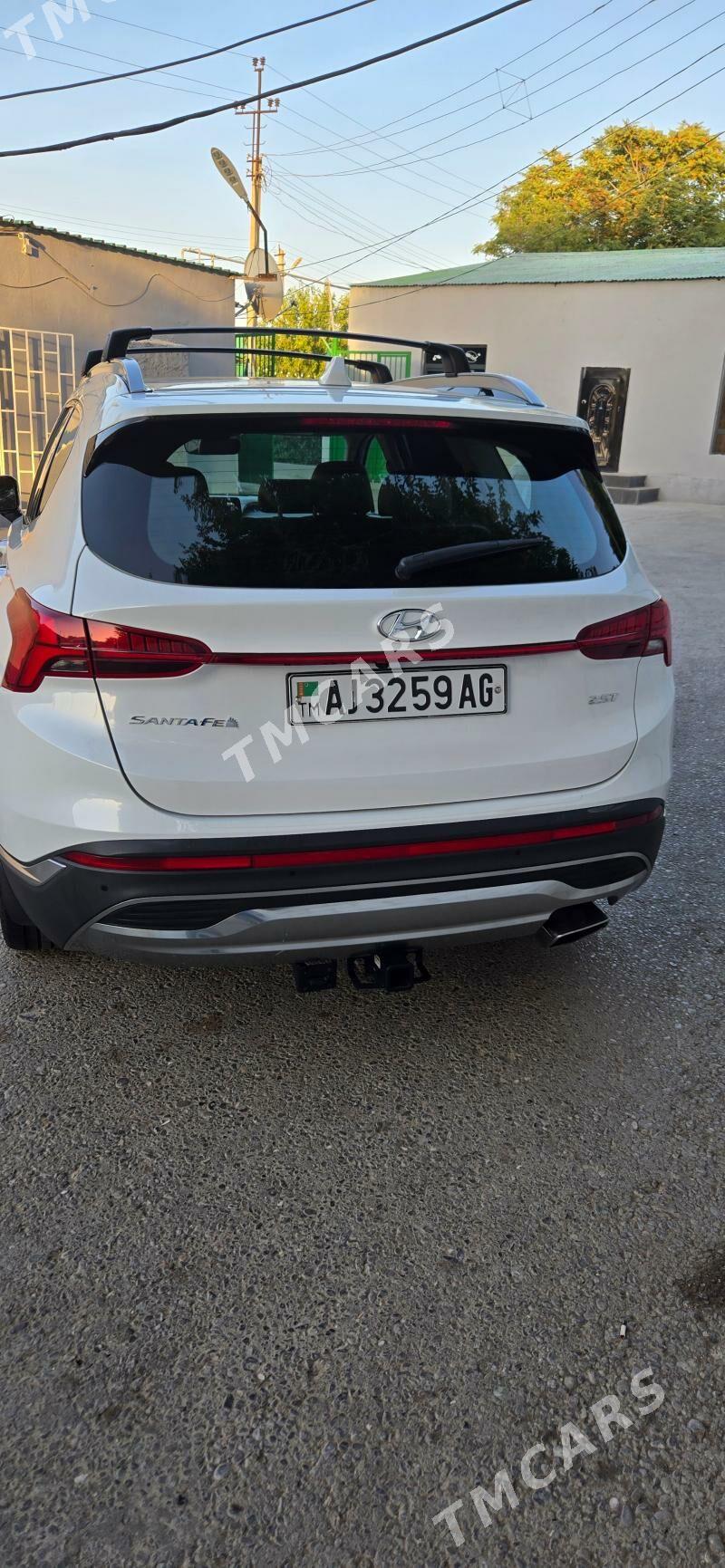 Hyundai Santa Fe 2021 - 425 000 TMT - Podwoýski köç. (Bitarap Türkmenistan şaýoly) - img 7