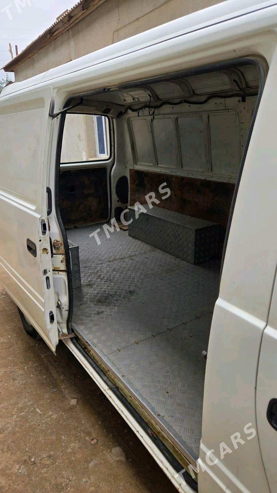 Mercedes-Benz Sprinter 3500 2003 - 80 000 TMT - Дашогуз - img 5