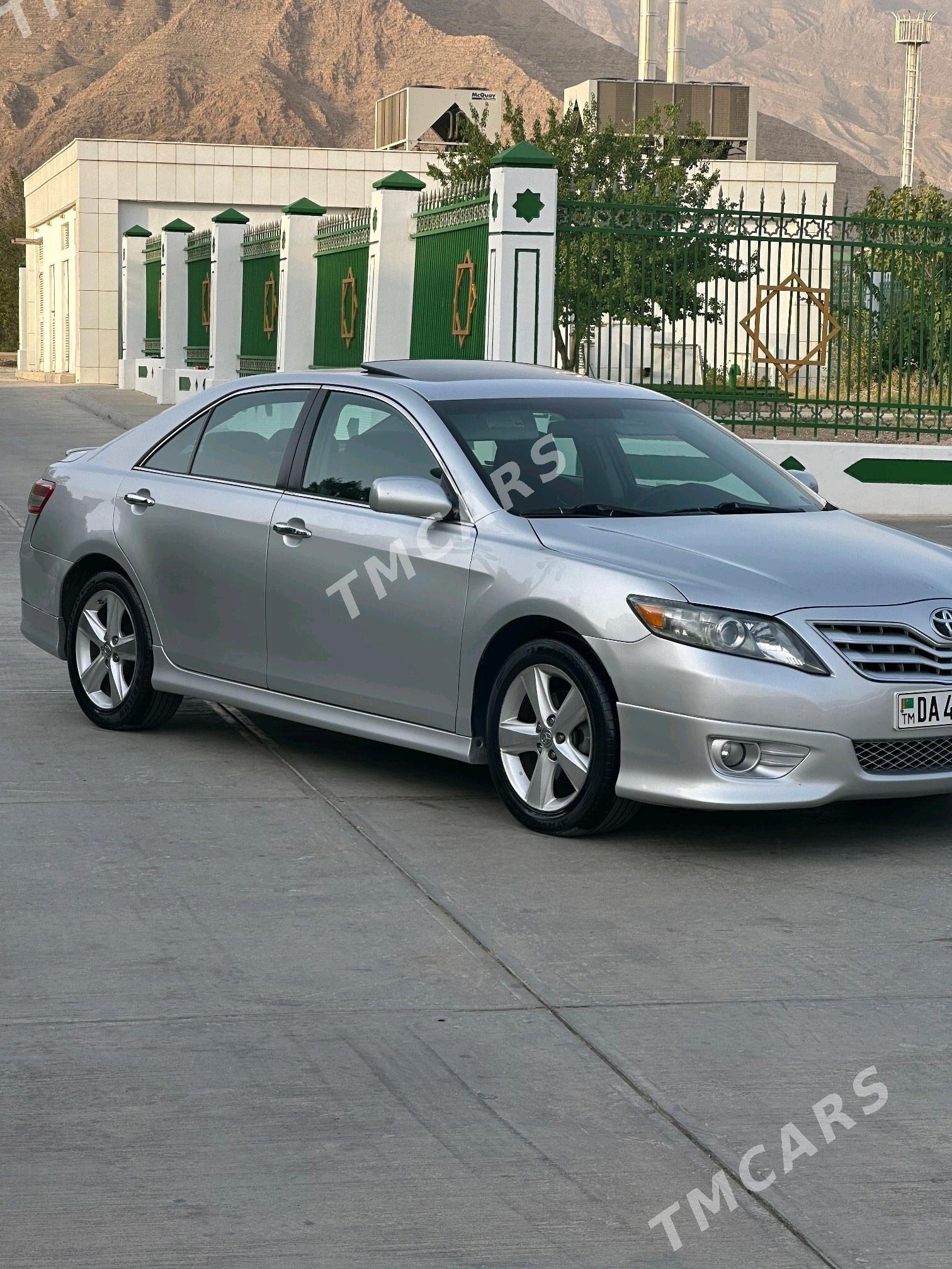 Toyota Camry 2010 - 210 000 TMT - Balkanabat - img 2