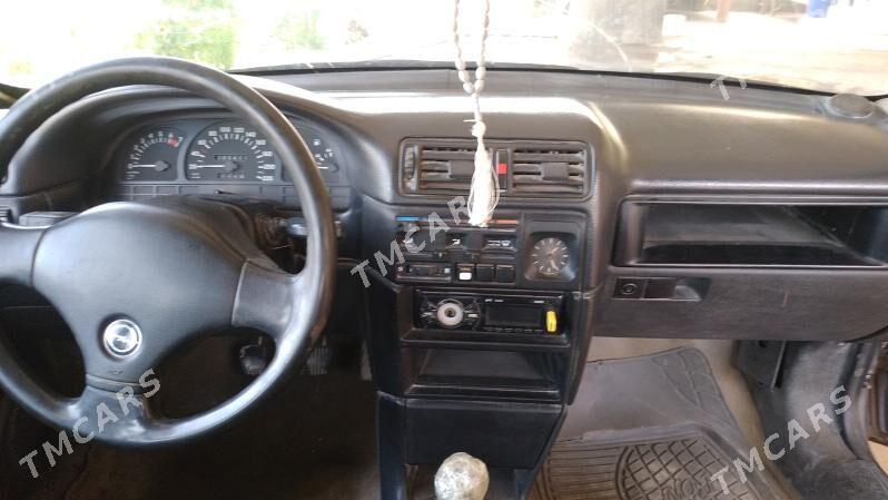 Opel Vectra 1989 - 10 000 TMT - Garabekewül - img 3