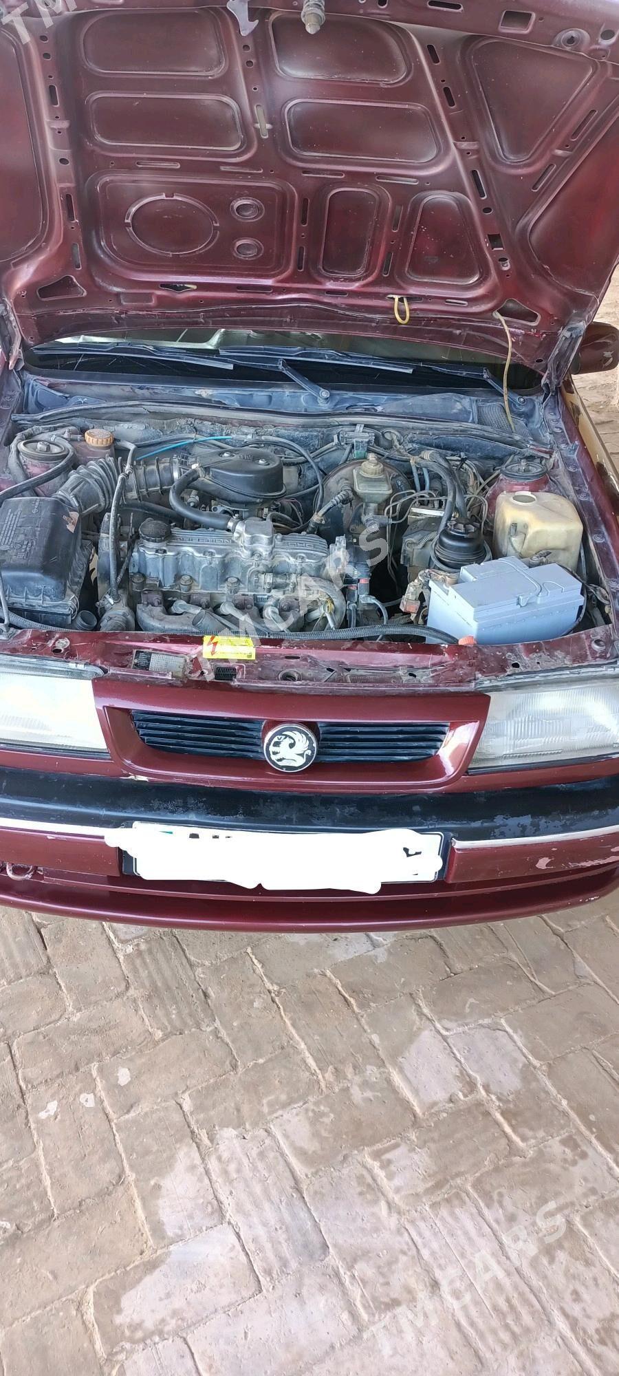 Opel Vectra 1992 - 36 000 TMT - Baýramaly - img 3