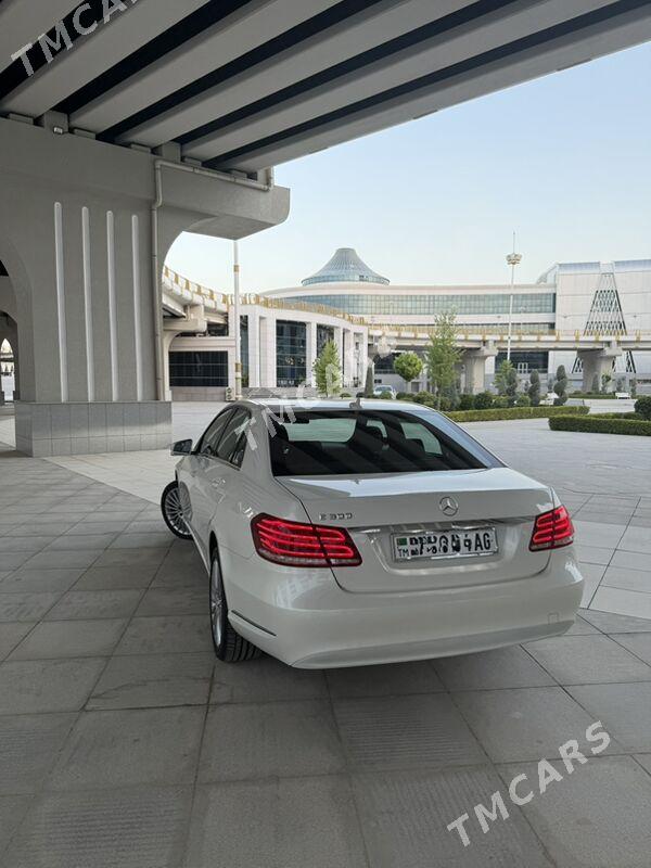 Mercedes-Benz E300 2014 - 500 000 TMT - Ашхабад - img 4