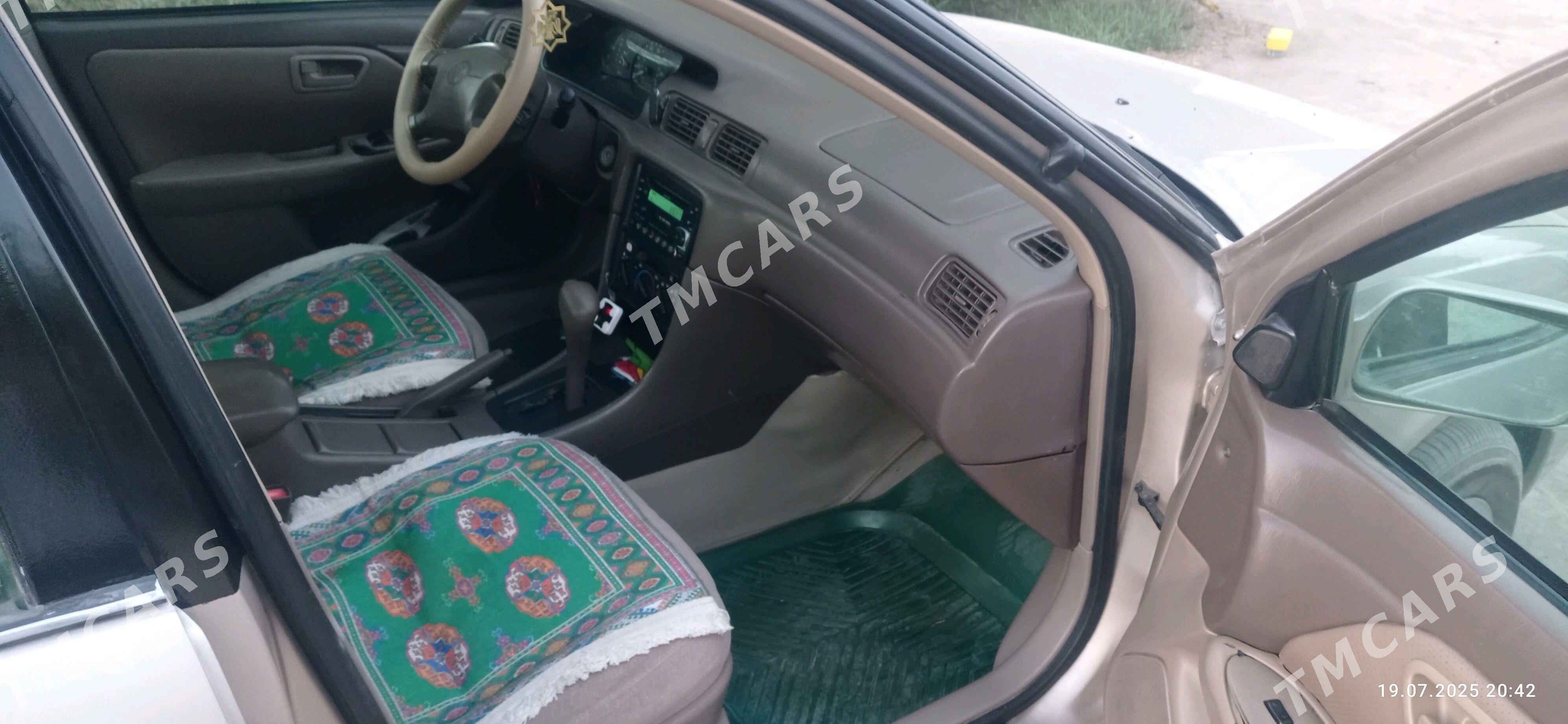 Toyota Camry 1999 - 144 000 TMT - Köneürgenç - img 2