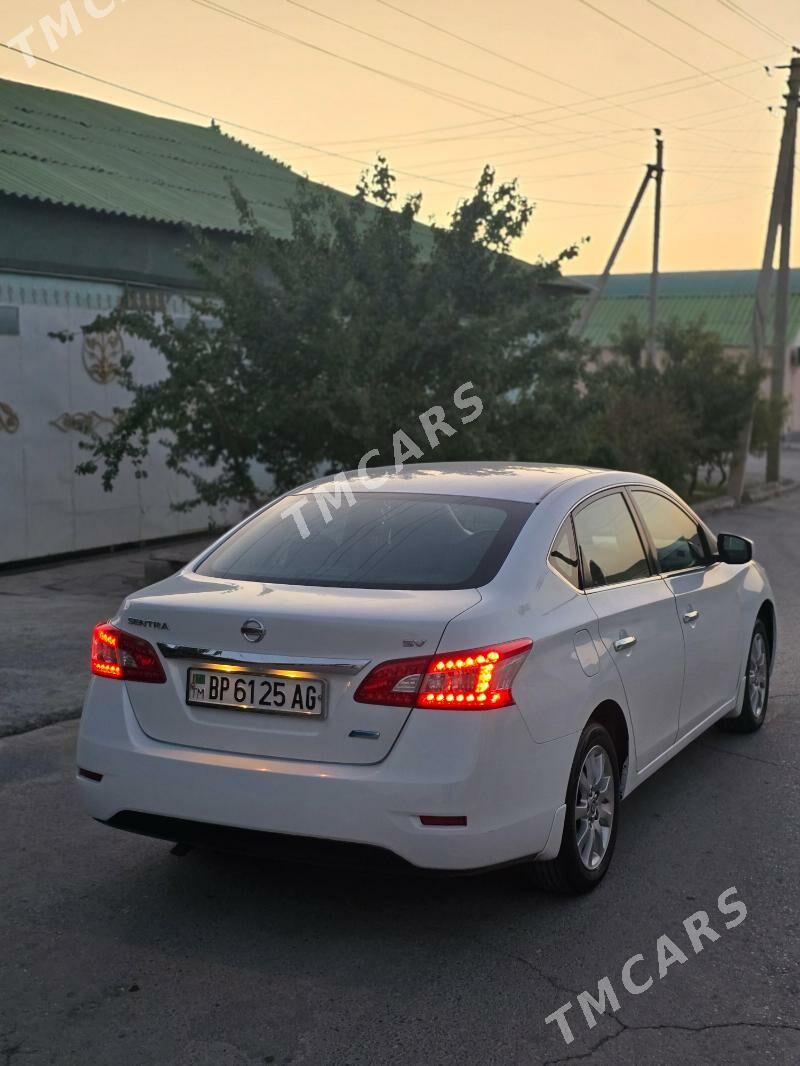 Nissan Sentra 2014 - 140 000 TMT - Büzmeýin - img 7