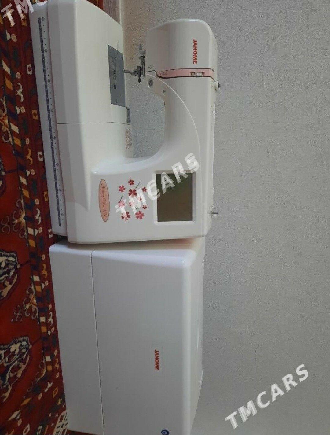Janome 370e - Büzmeýin - img 2
