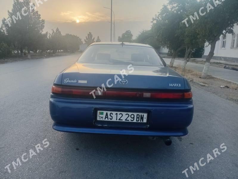 Toyota Mark II 1994 - 35 000 TMT - Balkanabat - img 4
