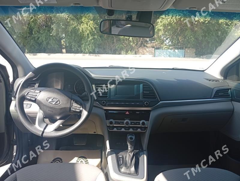 Hyundai Elantra 2020 - 210 000 TMT - Türkmenabat - img 3