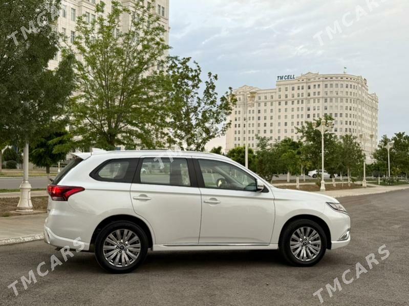 Mitsubishi Outlander 2022 - 308 888 TMT - Aşgabat - img 4