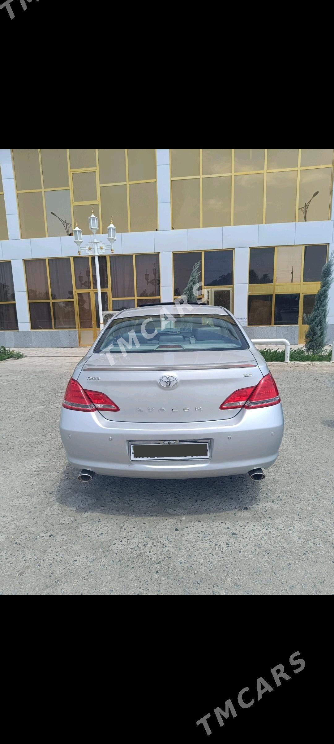 Toyota Avalon 2005 - 165 000 TMT - Бабадайхан - img 4
