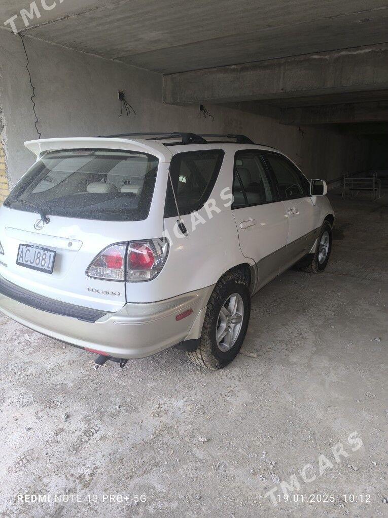Lexus RX 300 2003 - 170 000 TMT - Керки - img 5