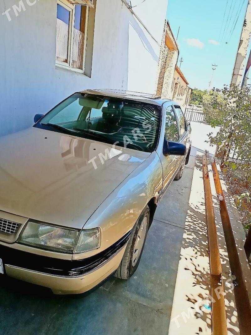Opel Vectra 1991 - 26 000 TMT - Saýat - img 4