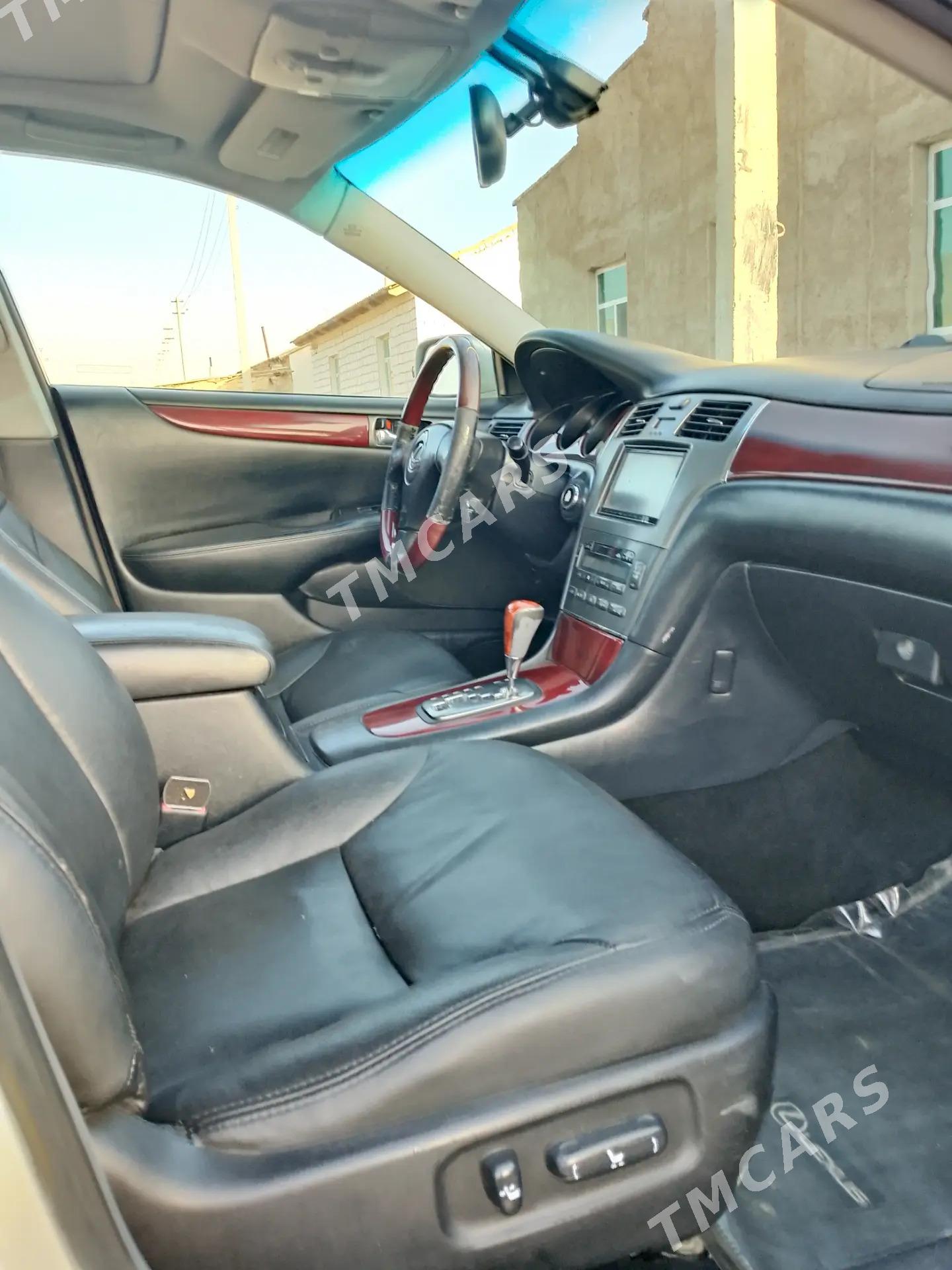 Lexus ES 330 2004 - 165 000 TMT - Берекет - img 1