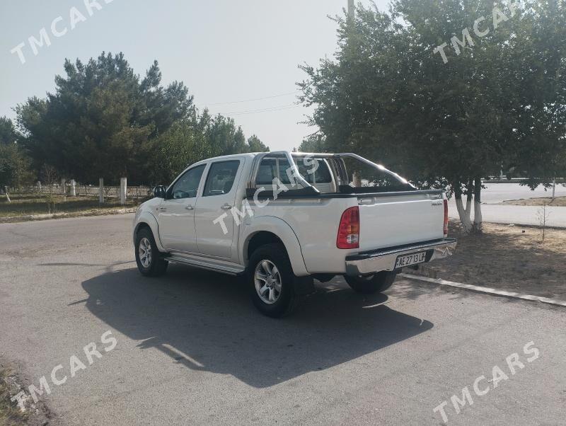 Toyota Hilux 2010 - 290 000 TMT - Туркменабат - img 3