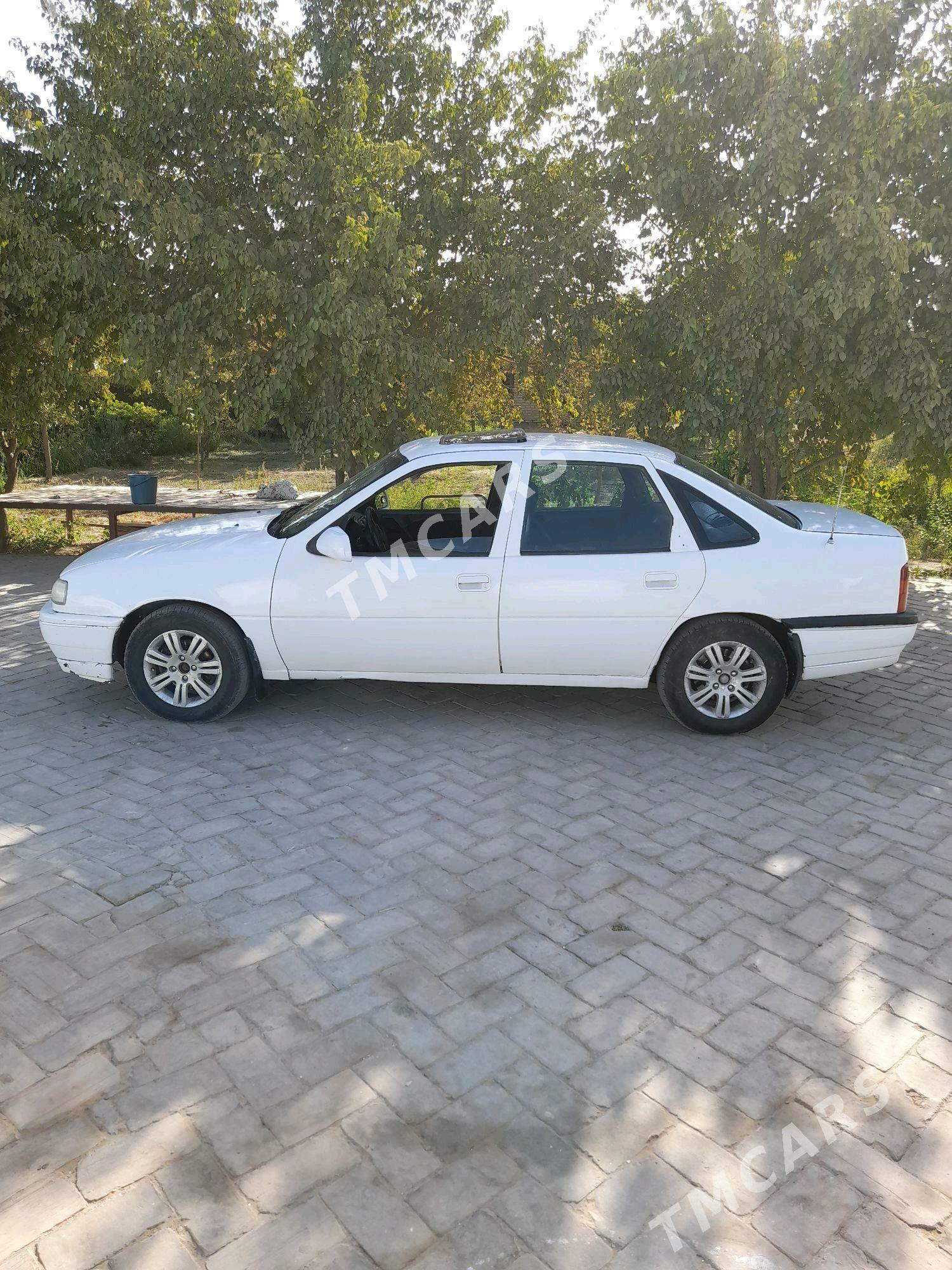 Opel Vectra 1991 - 28 000 TMT - Байрамали - img 4