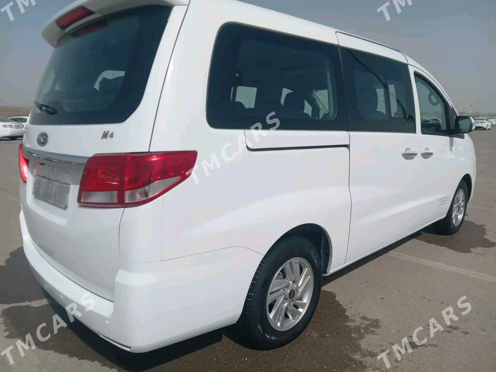 Toyota Hiace 2019 - 190 000 TMT - Aşgabat - img 3