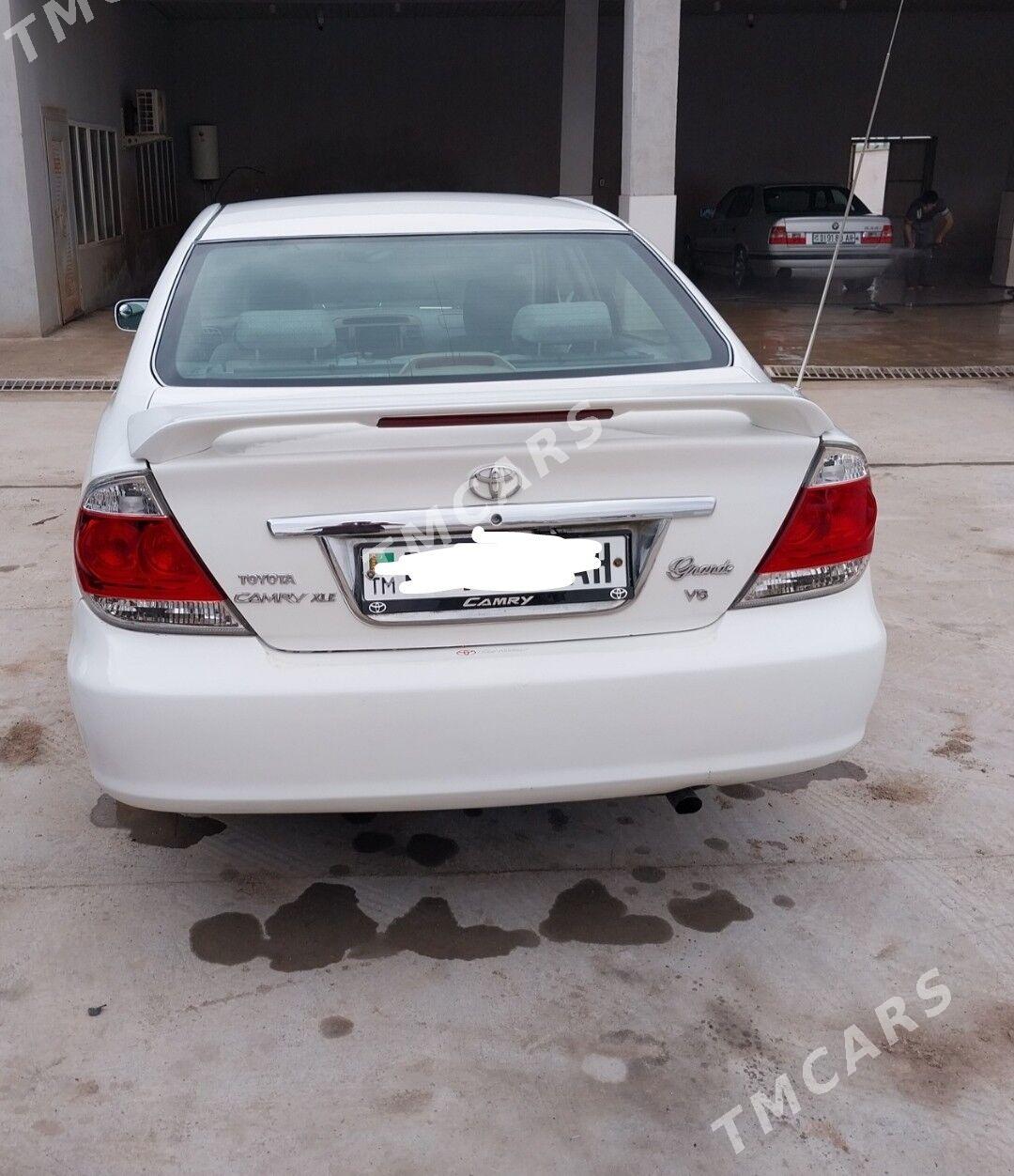 Toyota Camry 2002 - 140 000 TMT - Теджен - img 2